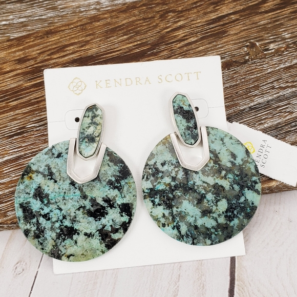 Kendra Scott Jewelry - Kendra Scott Didi Earrings